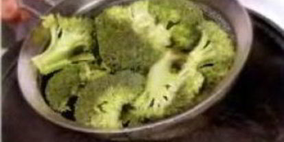 Шаг 1: суфле из брокколи и трех видов сыра