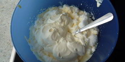 Шаг 2: изысканного тирамису с яйчным ликером