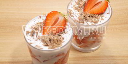 Шаг 5: творожного десерта с клубникой милано