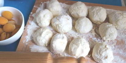 Шаг 11: абрикосовых клецек из вахау