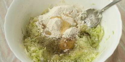 Шаг 3: драников из кабачков