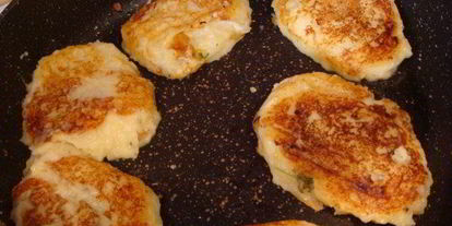 Шаг 3: драников иза картофельного пюре