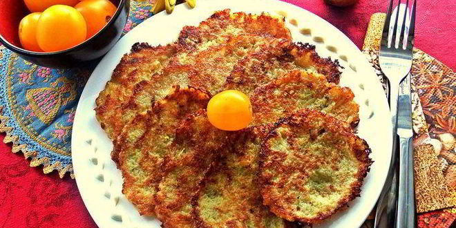 Рецепт Драников из картофеля, кабачка и яблока