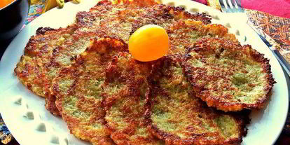 Шаг 8: драников из картофеля, кабачка и яблока