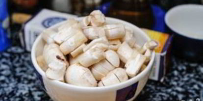 Шаг 1: драников с грибным соусом