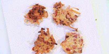 Шаг 2: драников с колбасой и сырной пастой