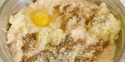 Шаг 8: драников с куриным фаршем