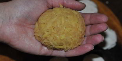 Шаг 3: драников с творожными шариками