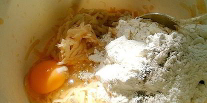 Шаг 2: драников яблочко