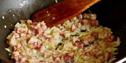 Шаг 6: мучных колдунов с грудинкой