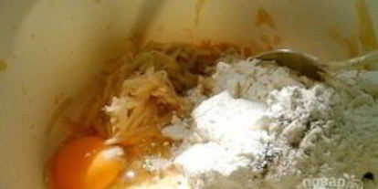 Шаг 2: яблочных драников