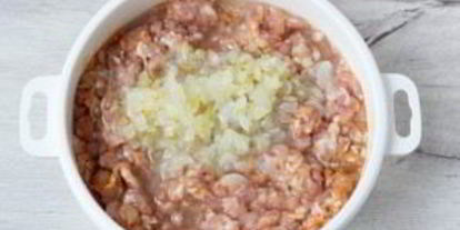 Шаг 2: фрикаделек альбондигас по-испански