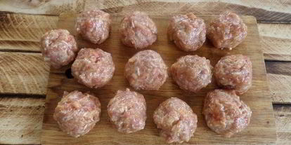 Шаг 7: фрикаделек ежики с овощами