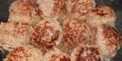 Шаг 4: фрикаделек под соусом