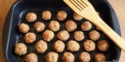 Шаг 2: фрикаделек под томатно-сырным соусом