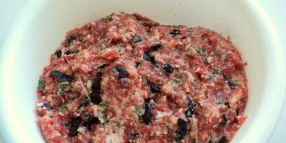 Шаг 4: фрикаделек с базиликом и овощами