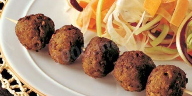 Рецепт Фрикаделек с фенхелем и салатом из радиккио