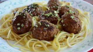 Рецепт Фрикаделек с пряной яблочной глазурью