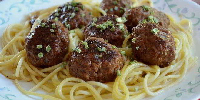 Рецепт фрикаделек с пряной яблочной глазурью