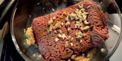 Шаг 1: фрикаделек с пряной яблочной глазурью