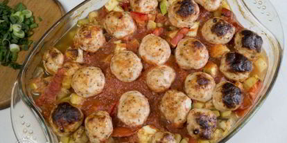 Шаг 8: фрикаделек в духовке с овощами