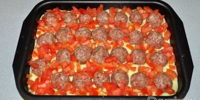 Шаг 3: фрикаделек, запеченных с картофельным пюре