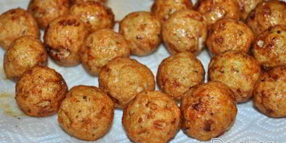 Шаг 3: куриных фрикаделек во фритюре