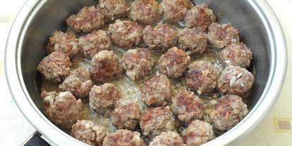 Шаг 1: мясных фрикаделек с овощным соусом