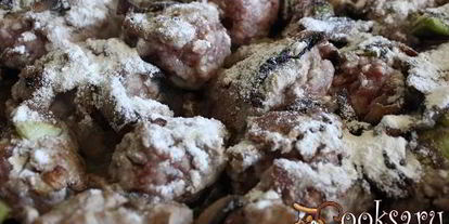 Шаг 3: спагетти с фрикадельками в сметанно-грибнома соусе