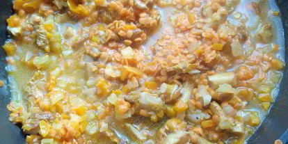 Шаг 2: чечевицы с лисичками