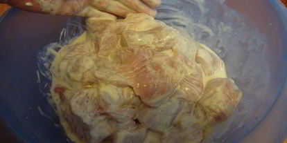 Шаг 1: картофеля с индейкой в горшочках