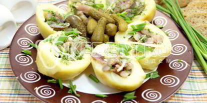 Шаг 6: картофеля с селедкой