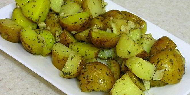 Рецепт картофеля в рукаве в духовке