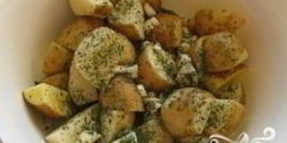 Шаг 4: картофеля в рукаве в духовке