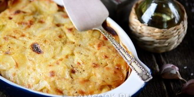 Рецепт Картошки с фаршем, сыром и майонезом в духовке