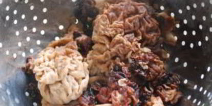 Шаг 2: картошки со сморчками в духовке