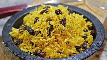 Рецепт Риса басмати с изюмом и пряностями по-индийски