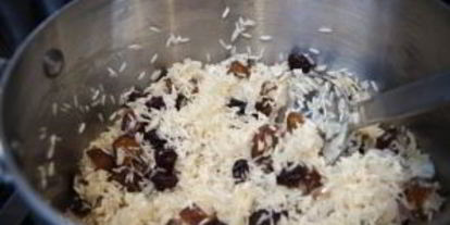 Шаг 4: риса с финиками