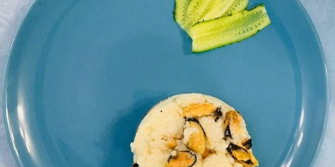 Рецепт риса с голубым сыром и мидиями