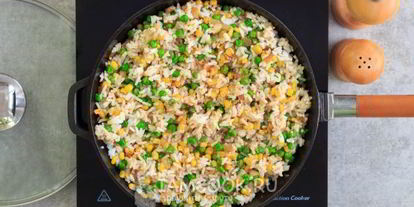 Шаг 10: риса с кукурузой и зеленым горошком