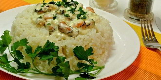 Рецепт риса с мидиями в соусе