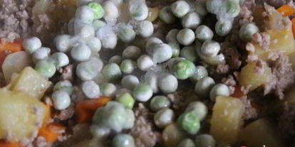 Шаг 4: риса с овощами и мясныма фаршема