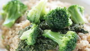 Рецепт Риса со шпинатом и брокколи в китайском стиле