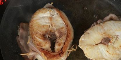 Шаг 6: скордальи с жареной треской