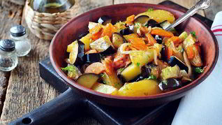 Рецепт Жареной картошки с баклажанами