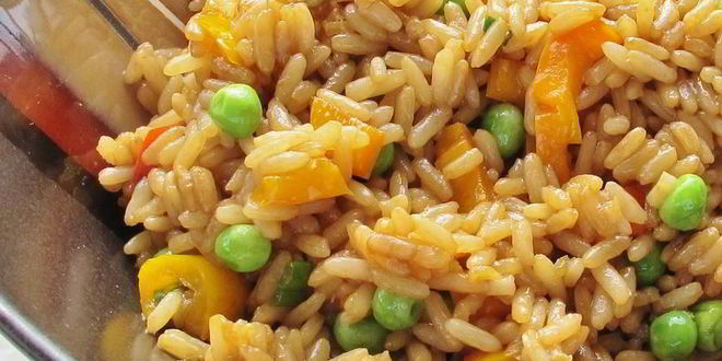 Рецепт жареного риса с овощами