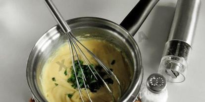 Шаг 9: долмы из баранины и булгура под мятным соусом