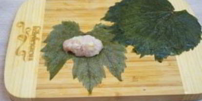 Шаг 2: долмы в виноградных листьях