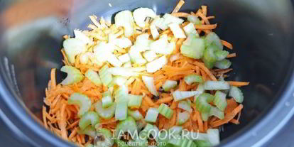 Шаг 10: голубцов с индейкой в сливочном соусе в мультиварке