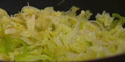 Шаг 4: голубцов с лисичками и пореем